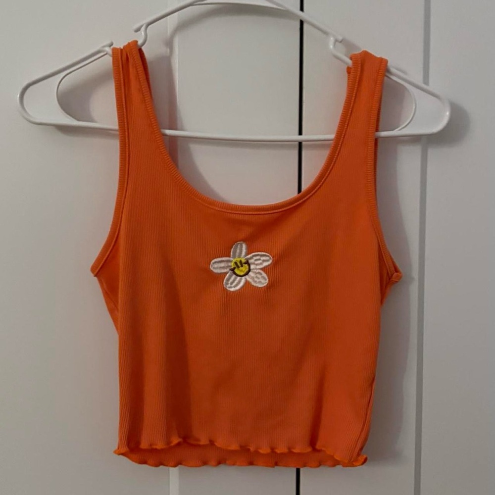 SHEIN Orange Floral Embroidered Crop Top